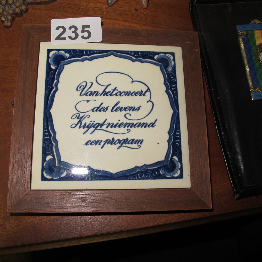 Lot 235: Item 235