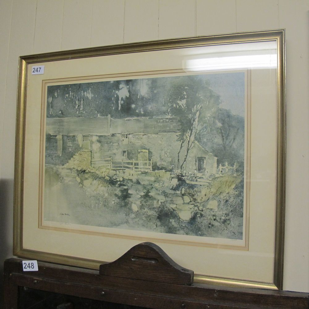 Lot 247: Item 247