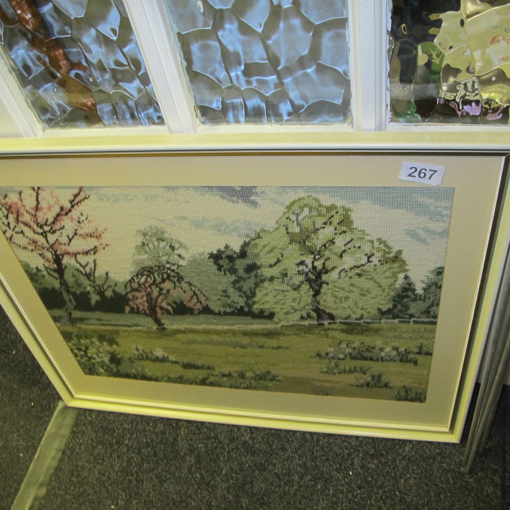 Lot 267: Item 267