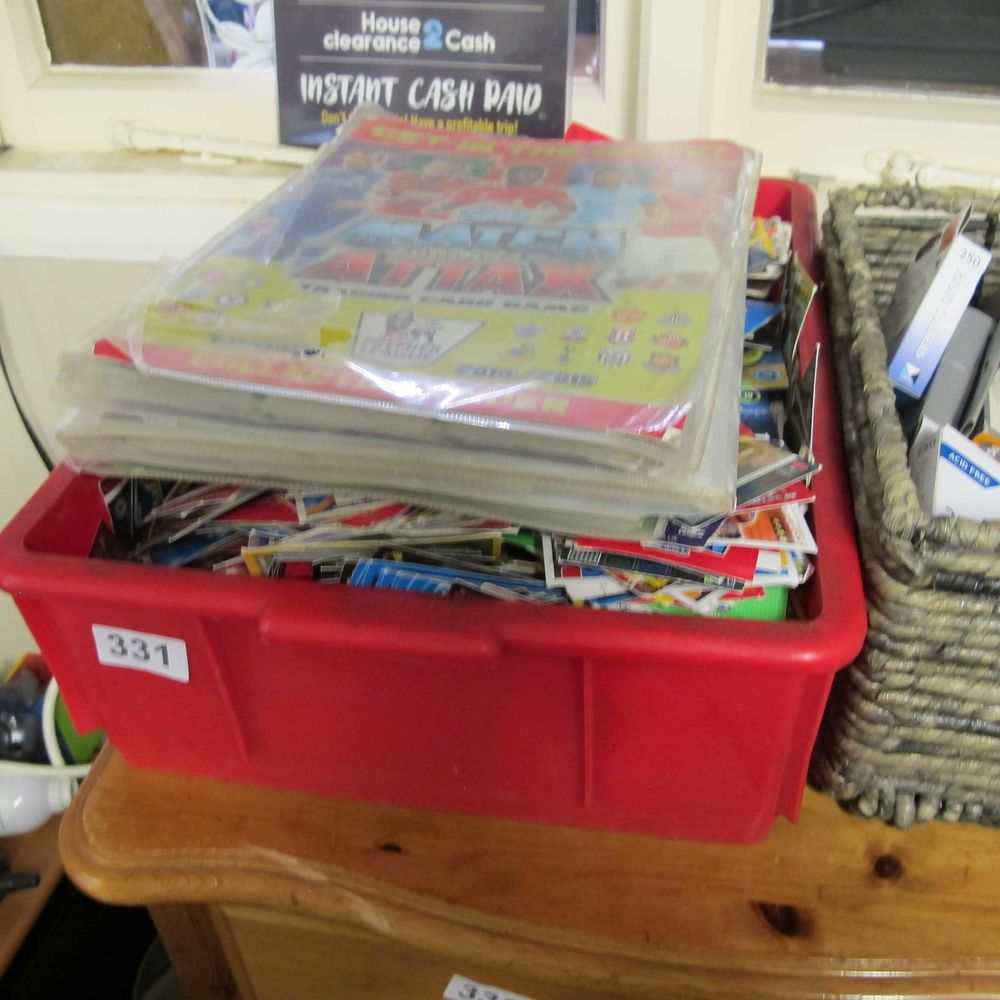 Lot 331: Item 331
