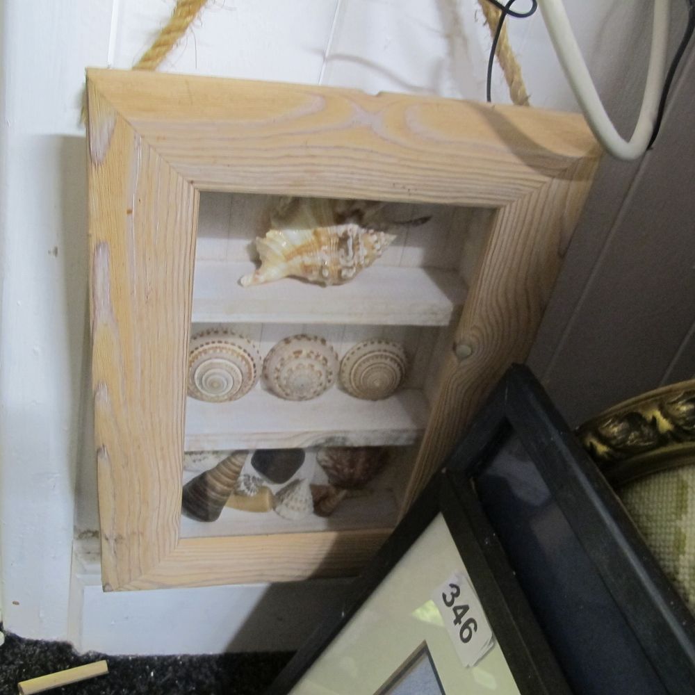 Lot 345: Item 345