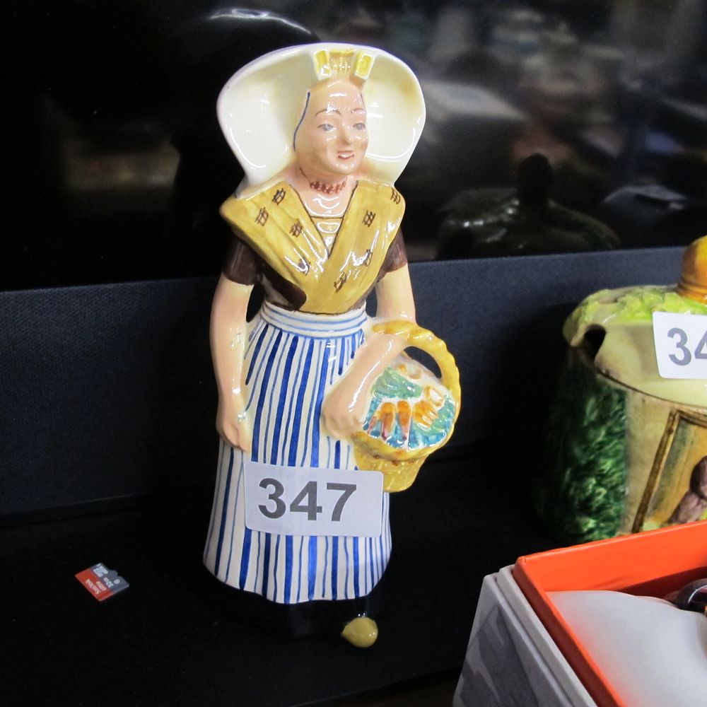 Lot 347: Item 347