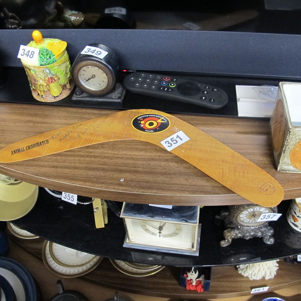 Lot 351: Item 351