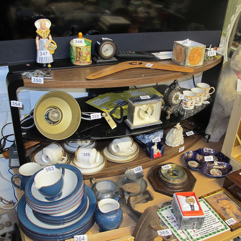 Lot 354: Item 354