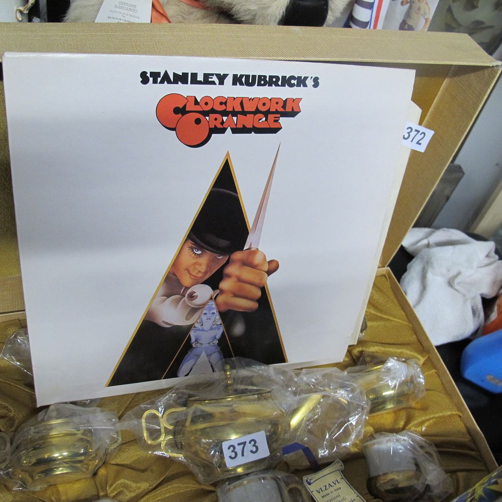 Lot 372: Item 372
