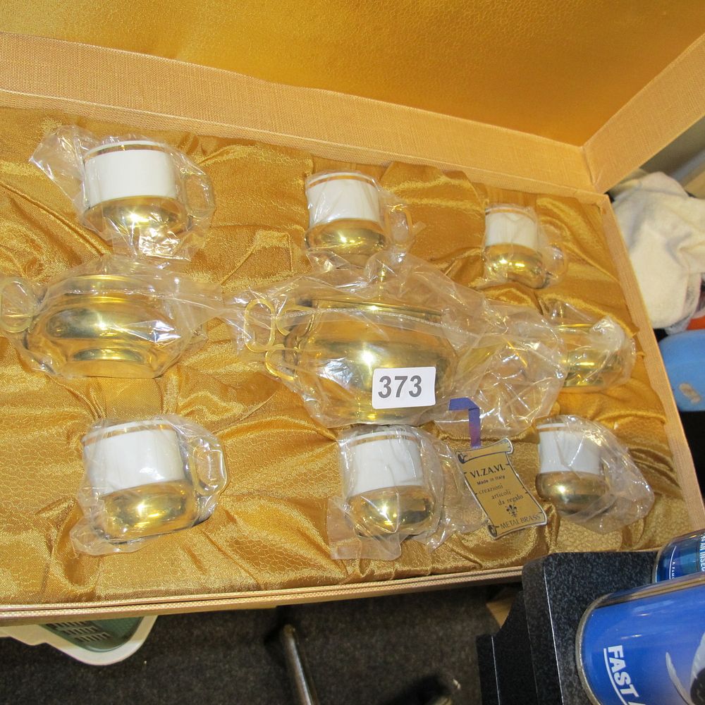 Lot 373: Item 373