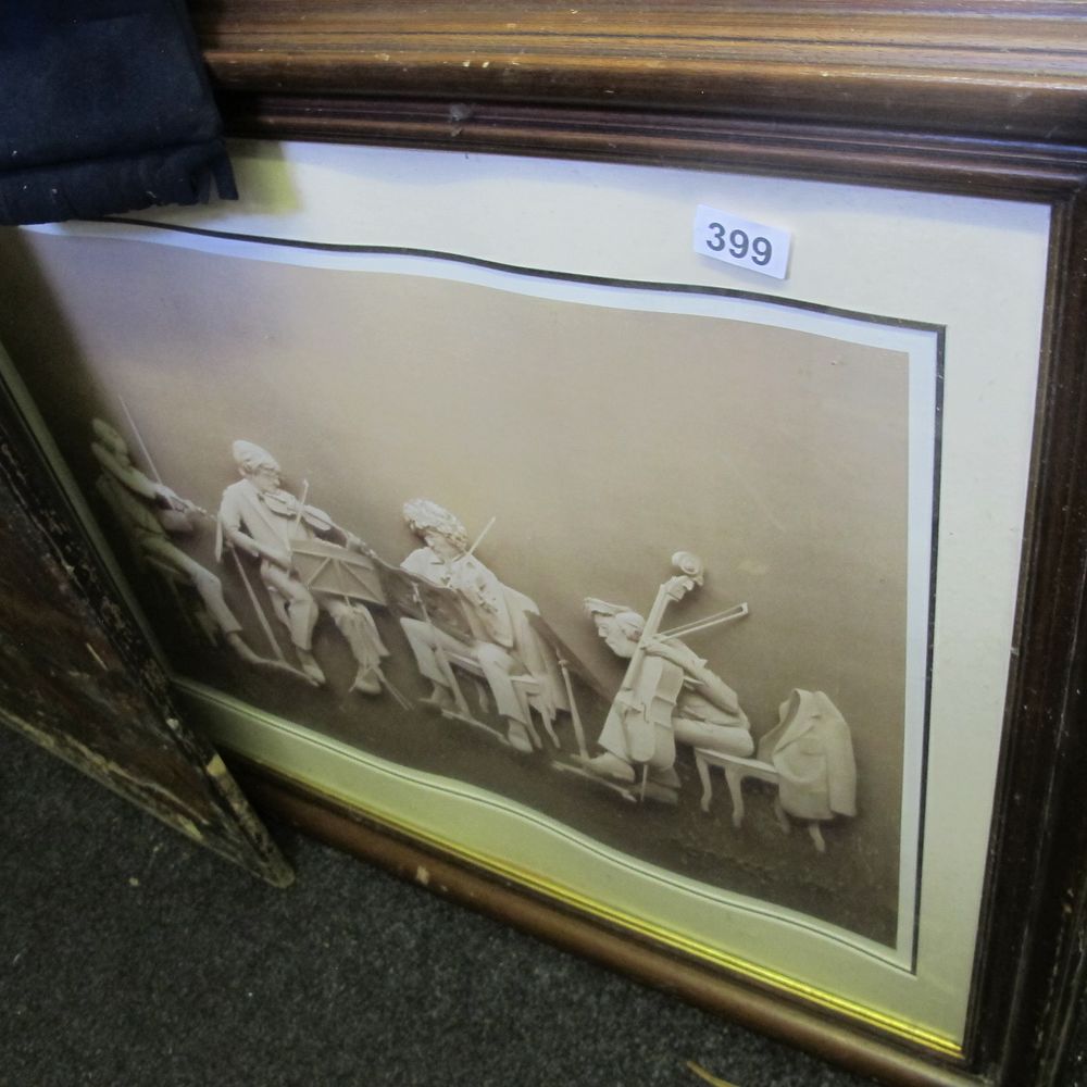 Lot 399: Item 399
