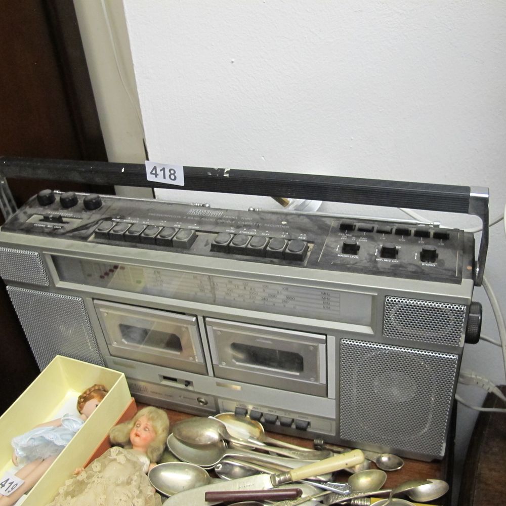 Lot 418: Item 418