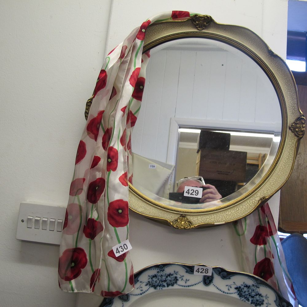 Lot 430: Item 430