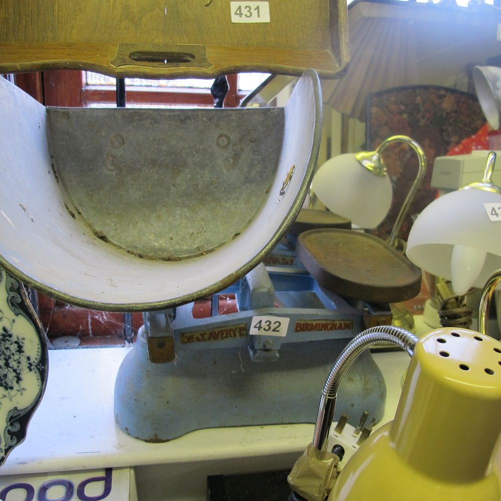Lot 432: Item 432