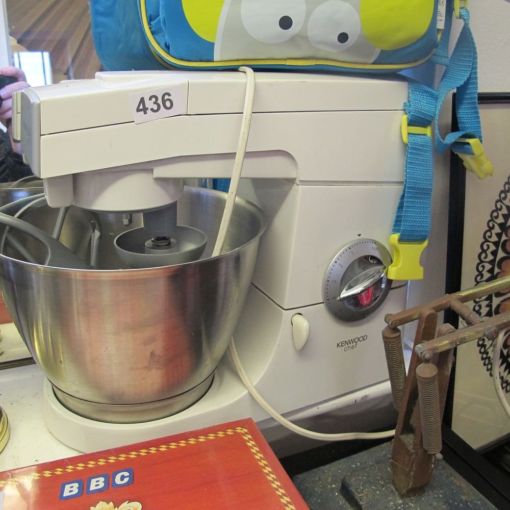Lot 436: Item 436