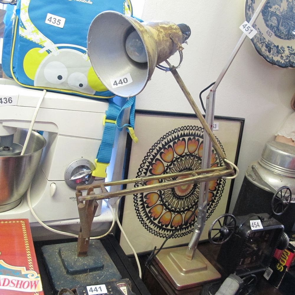 Lot 440: Item 440