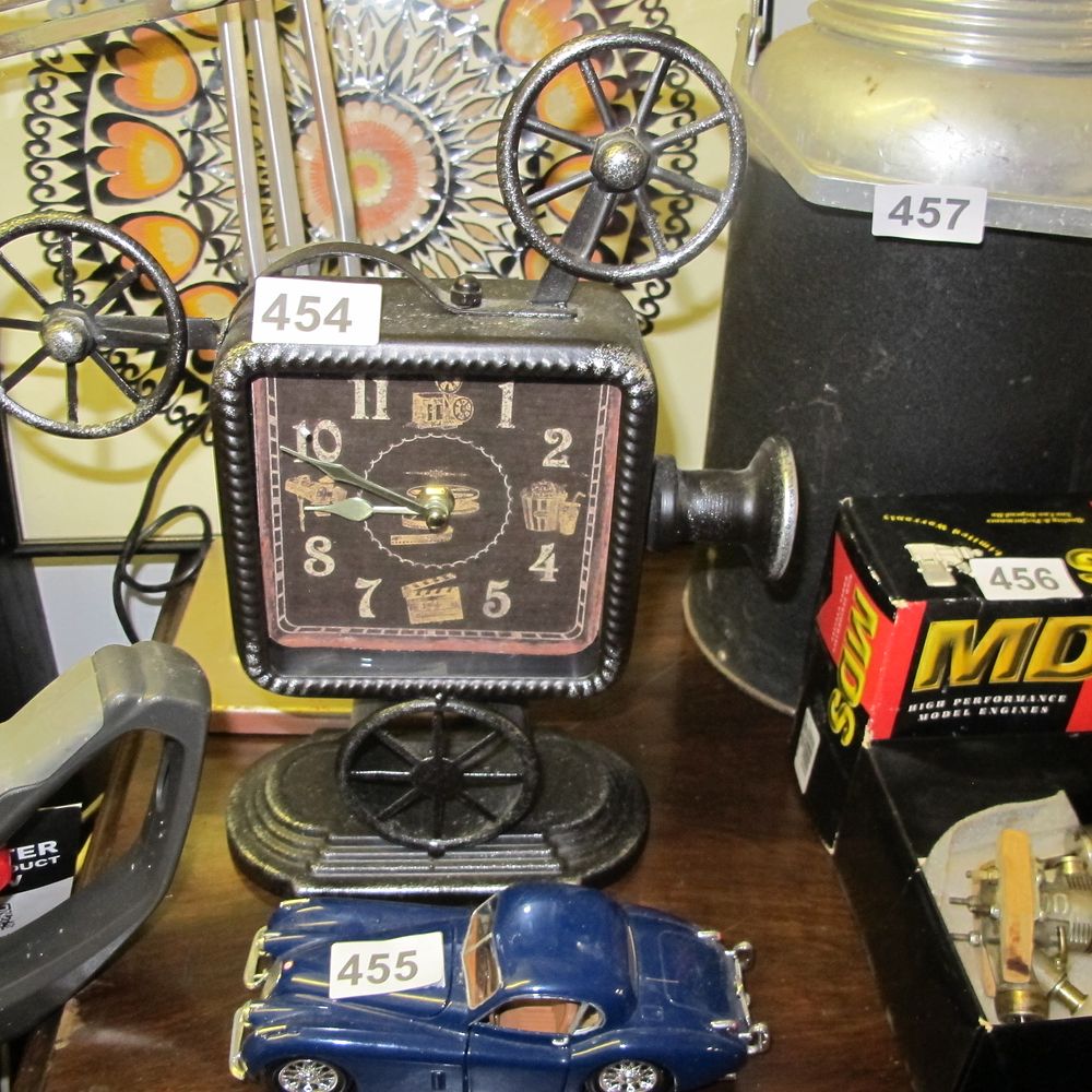 Lot 454: Item 454