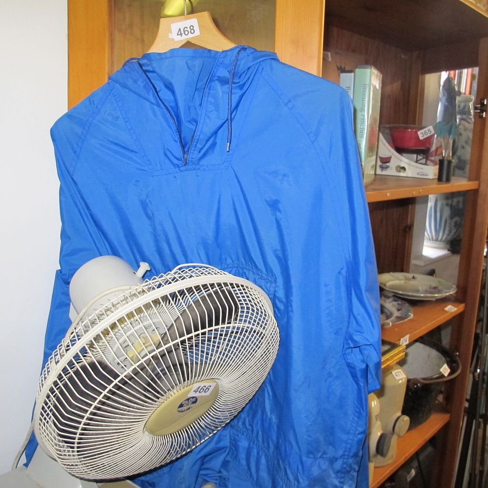 Lot 468: Item 468