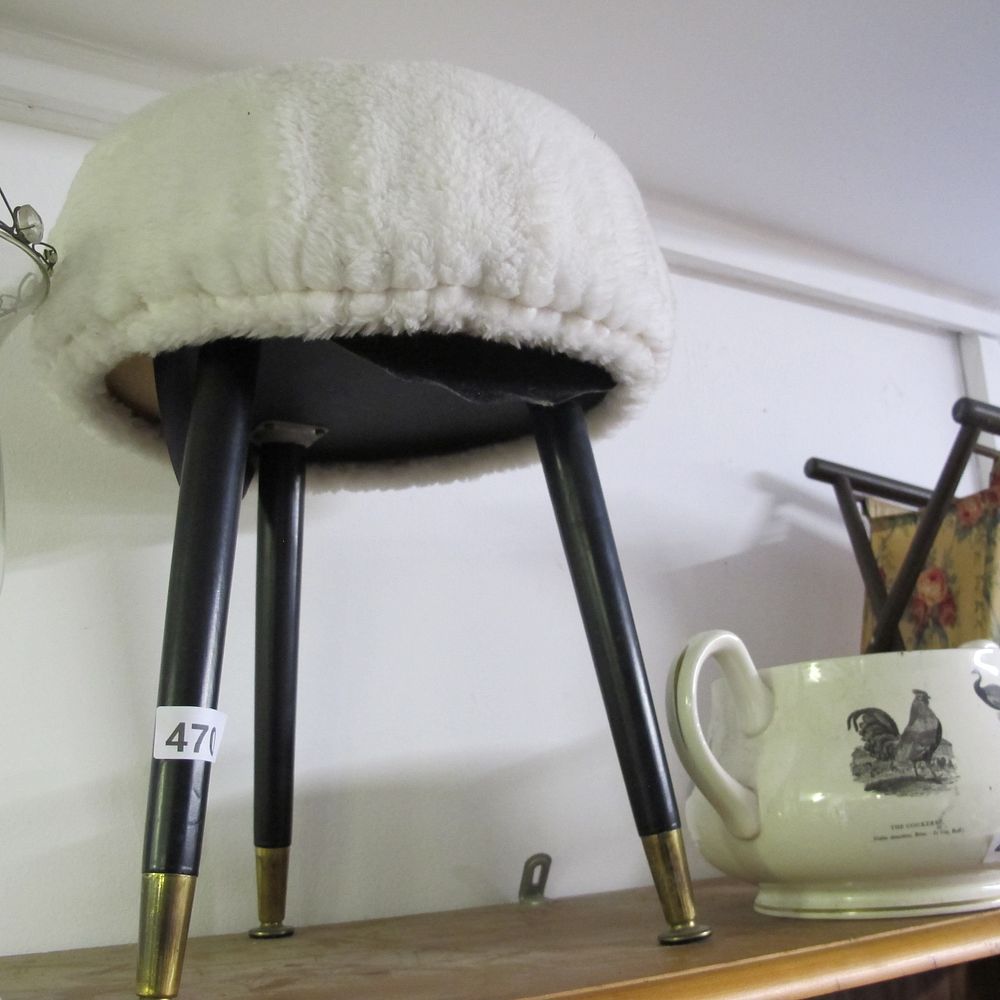 Lot 470: Item 470
