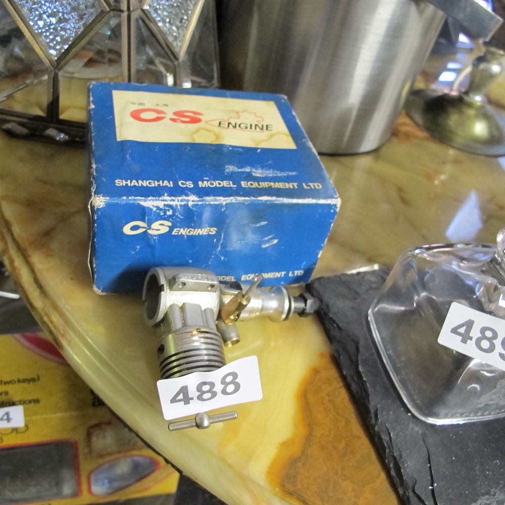 Lot 488: Item 488