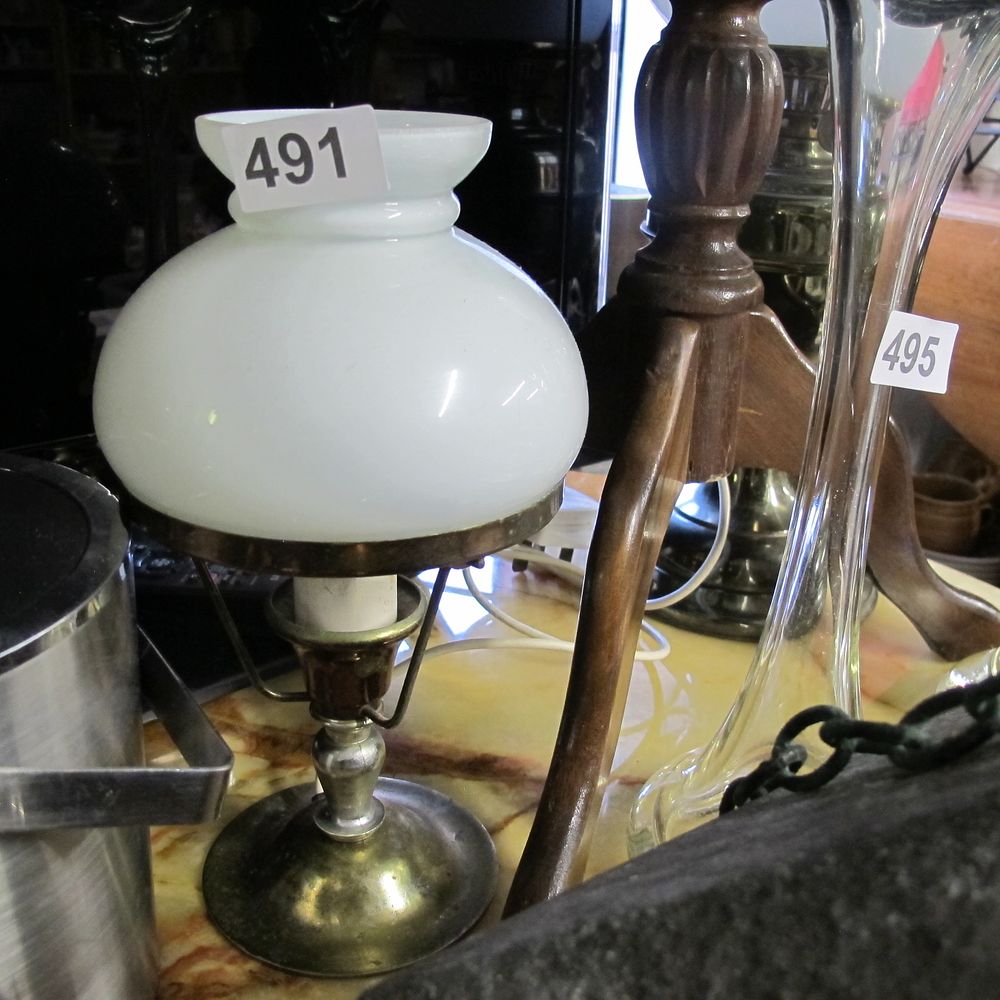 Lot 491: Item 491