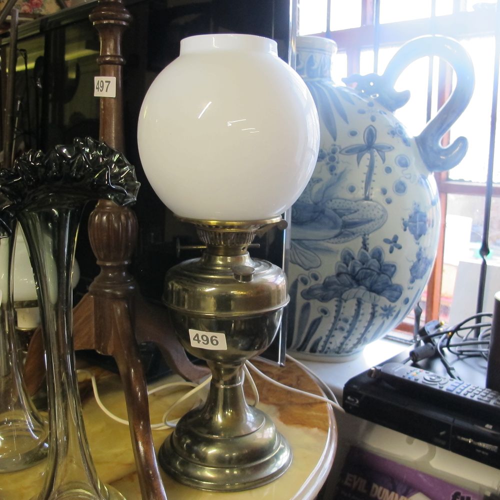 Lot 496: Item 496