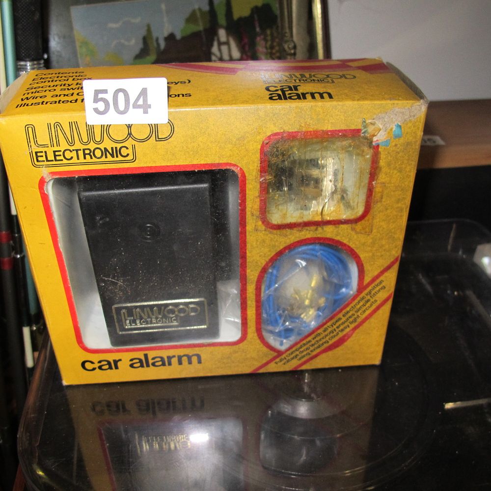 Lot 504: Item 504
