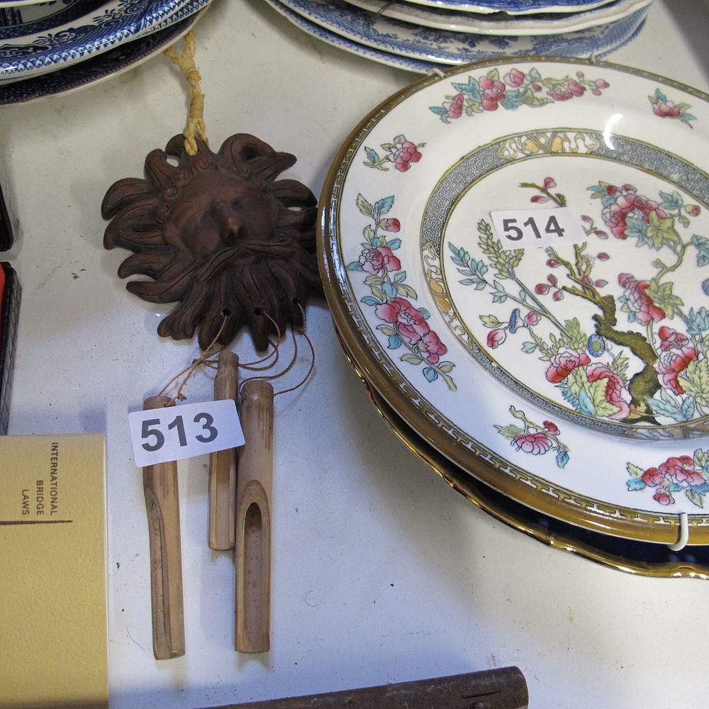 Lot 513: Item 513