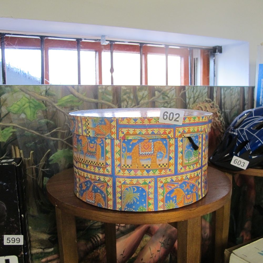 Lot 602: Item 602