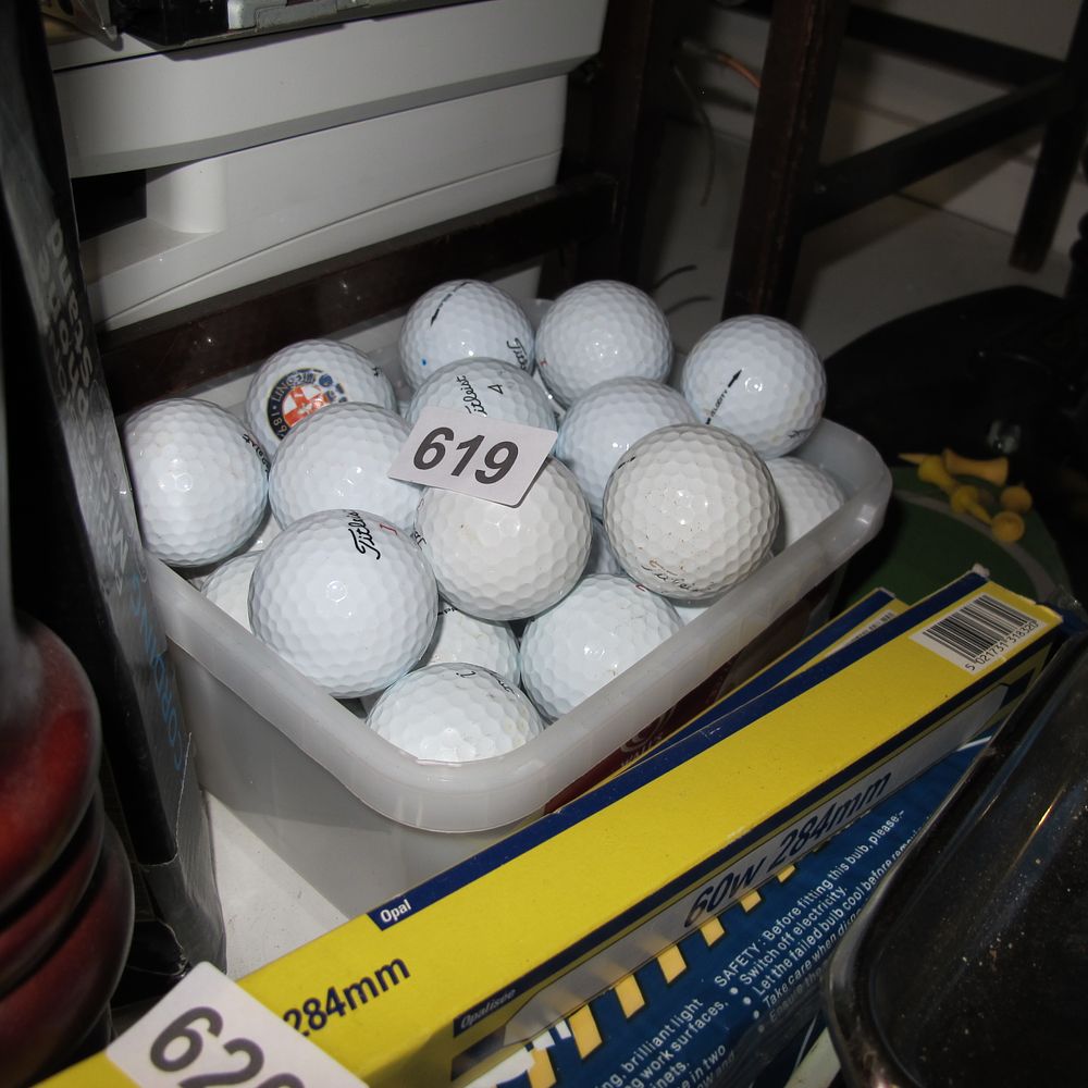 Lot 619: Item 619