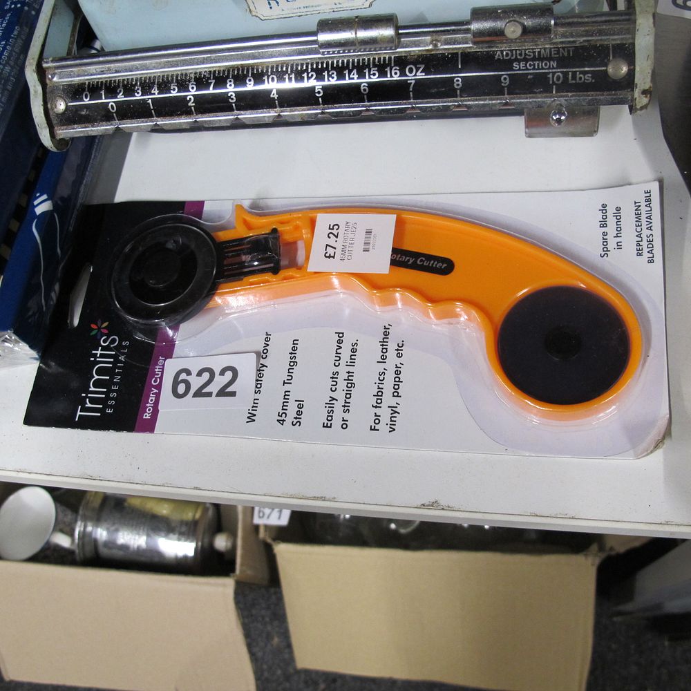 Lot 622: Item 622