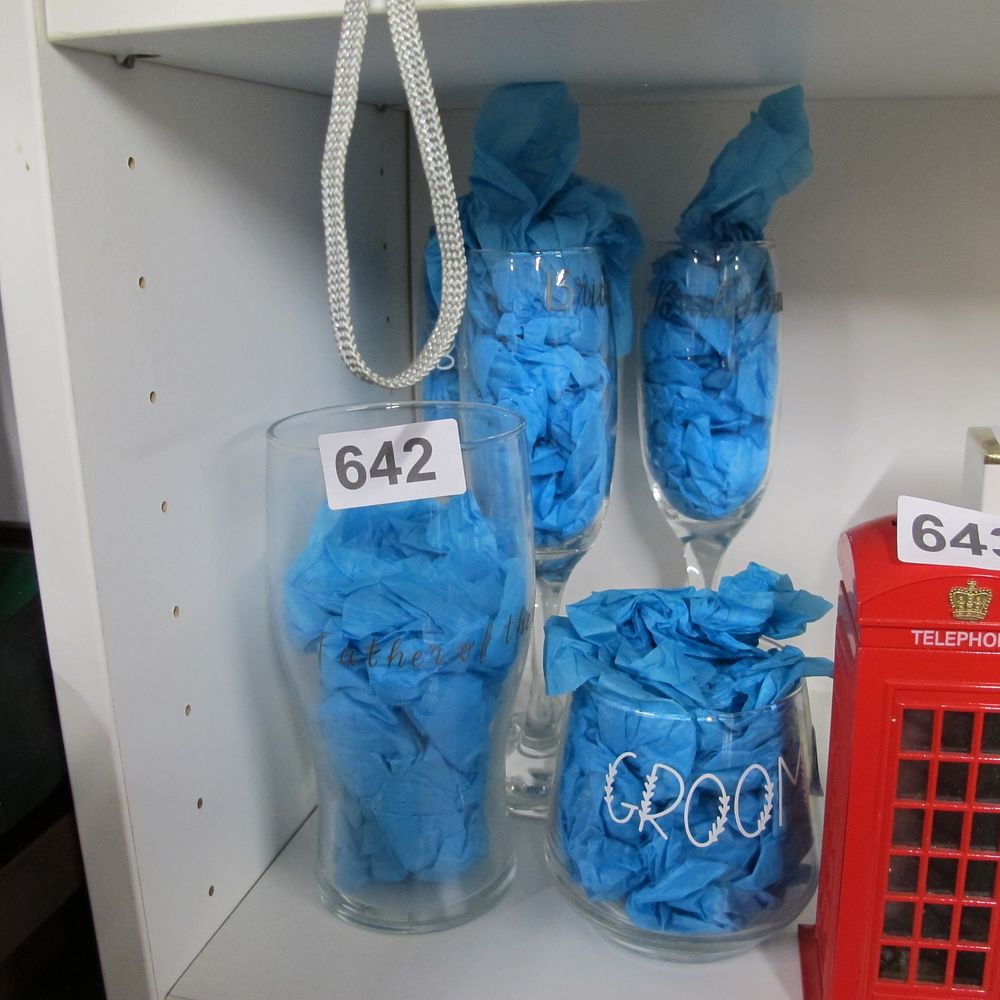 Lot 642: Item 642