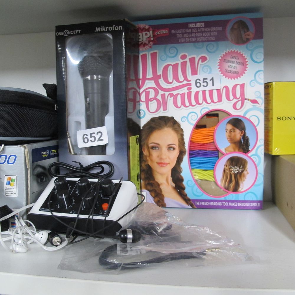 Lot 652: Item 652