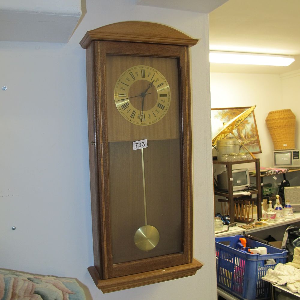 Lot 733: Item 733