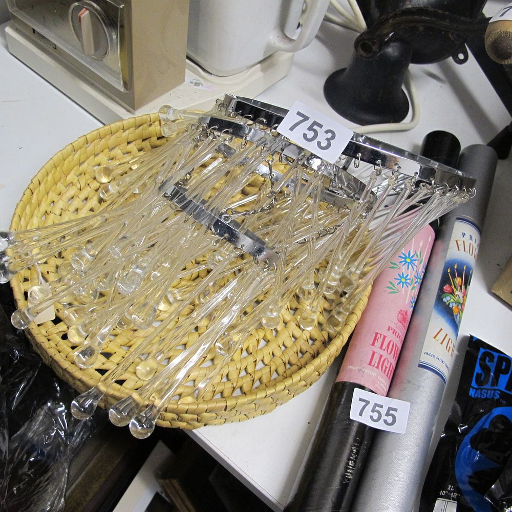 Lot 753: Item 753