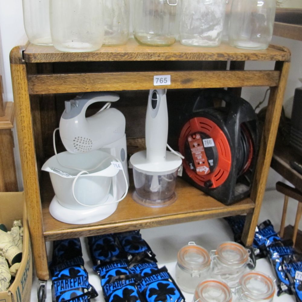 Lot 765: Item 765