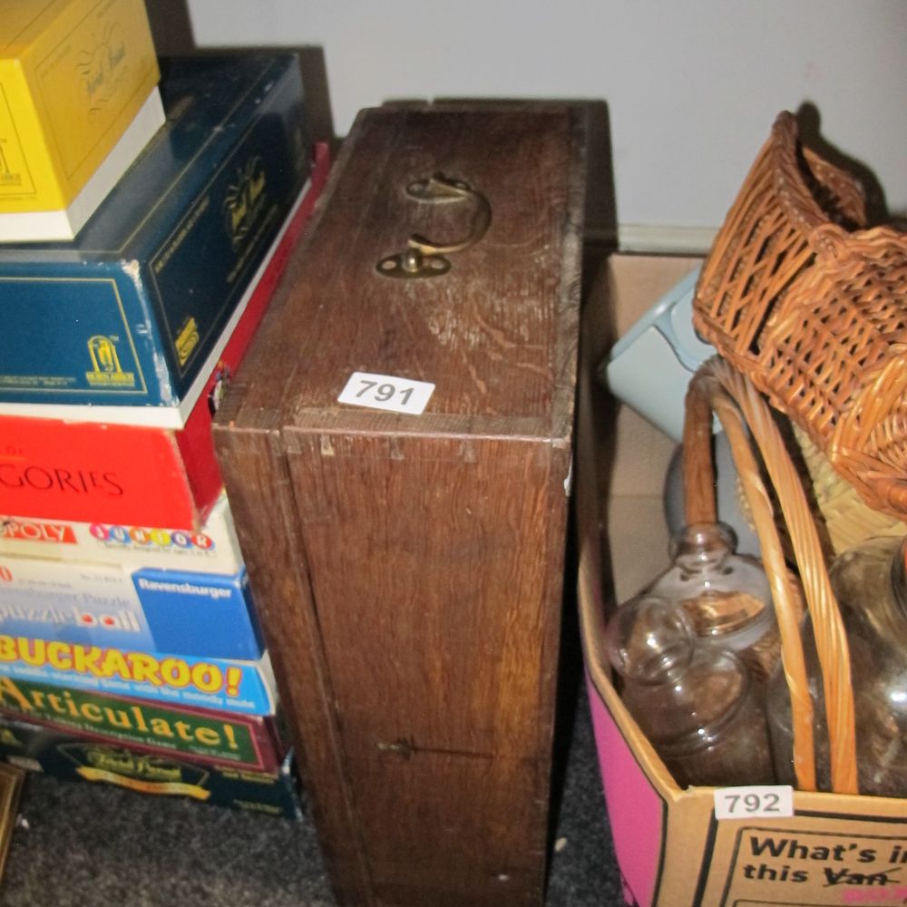 Lot 791: Item 791