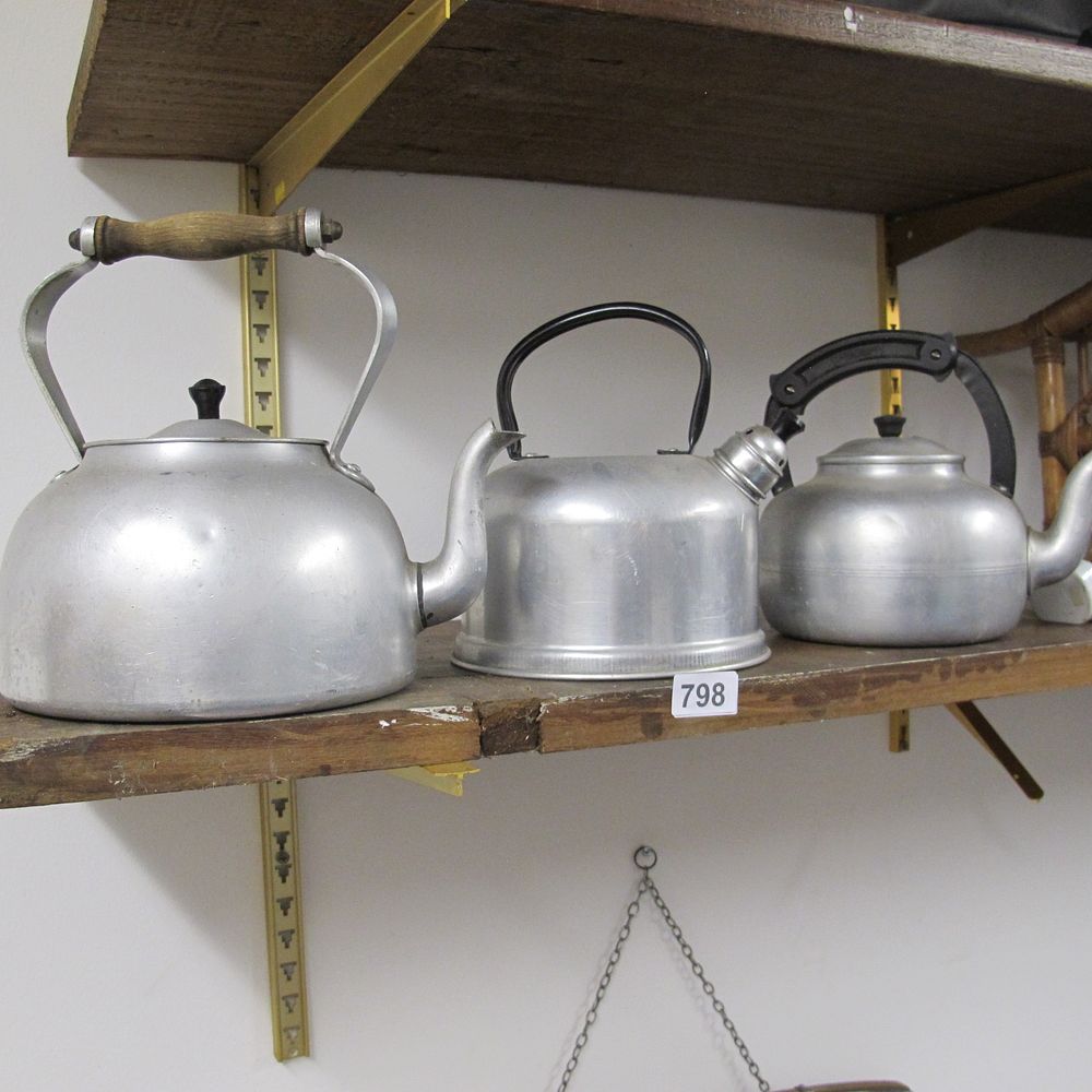 Lot 798: Item 798
