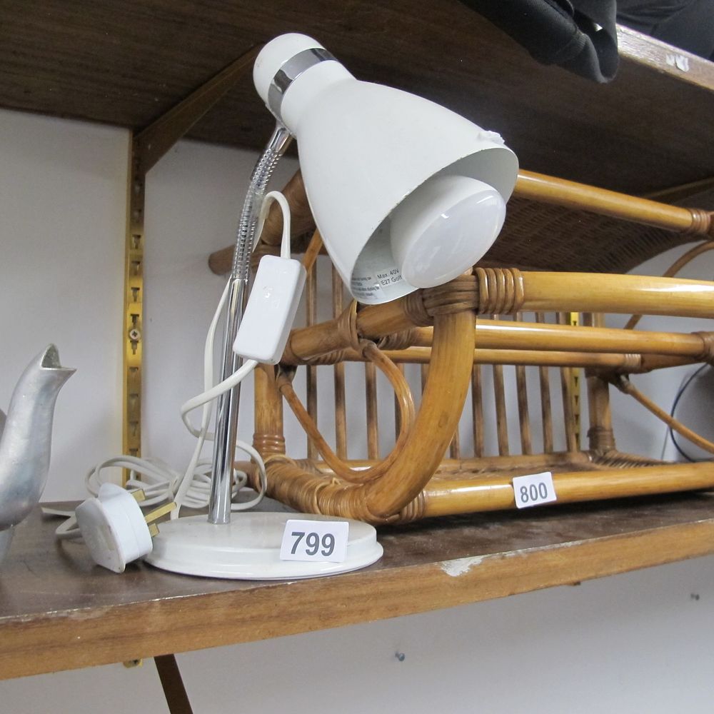 Lot 799: Item 799