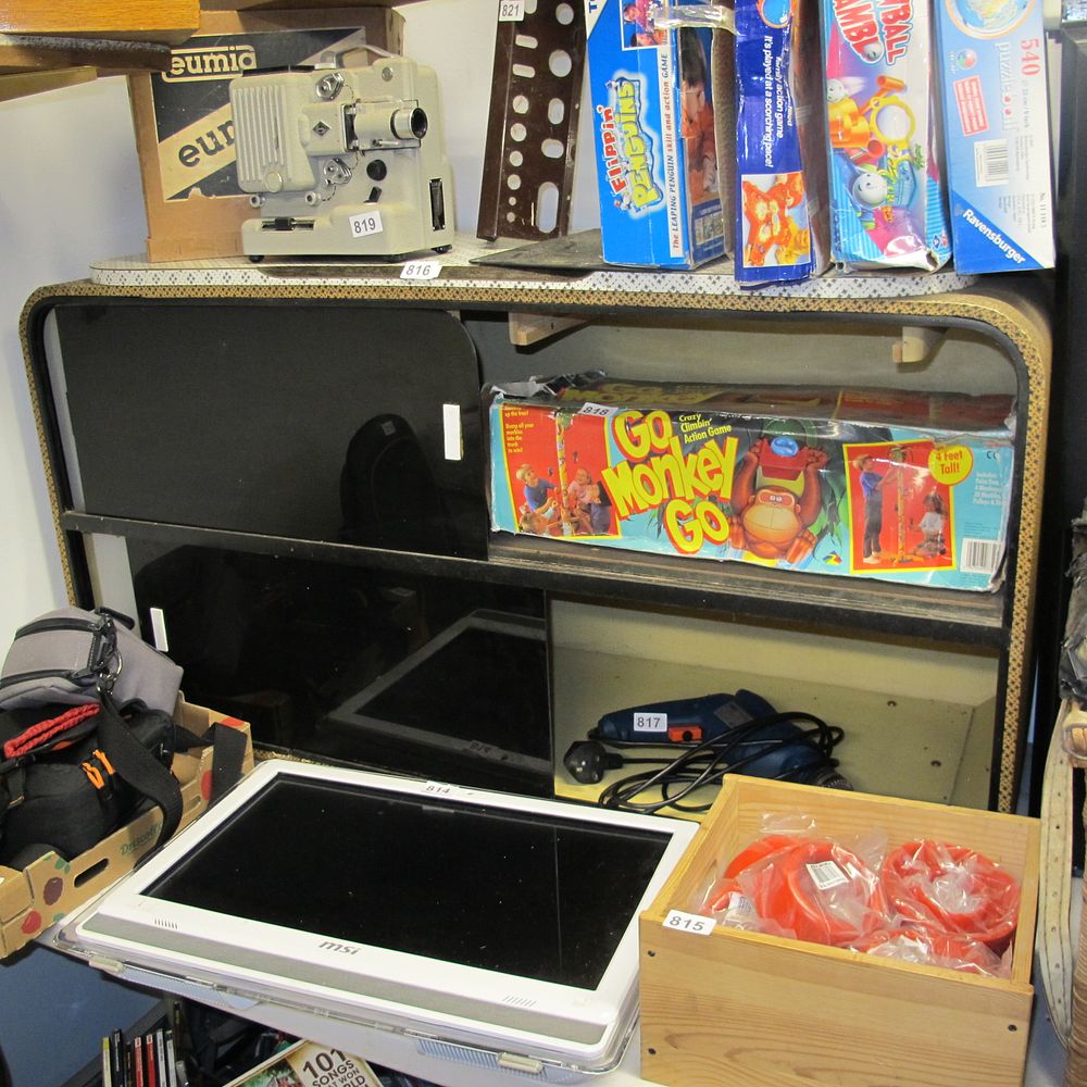 Lot 816: Item 816