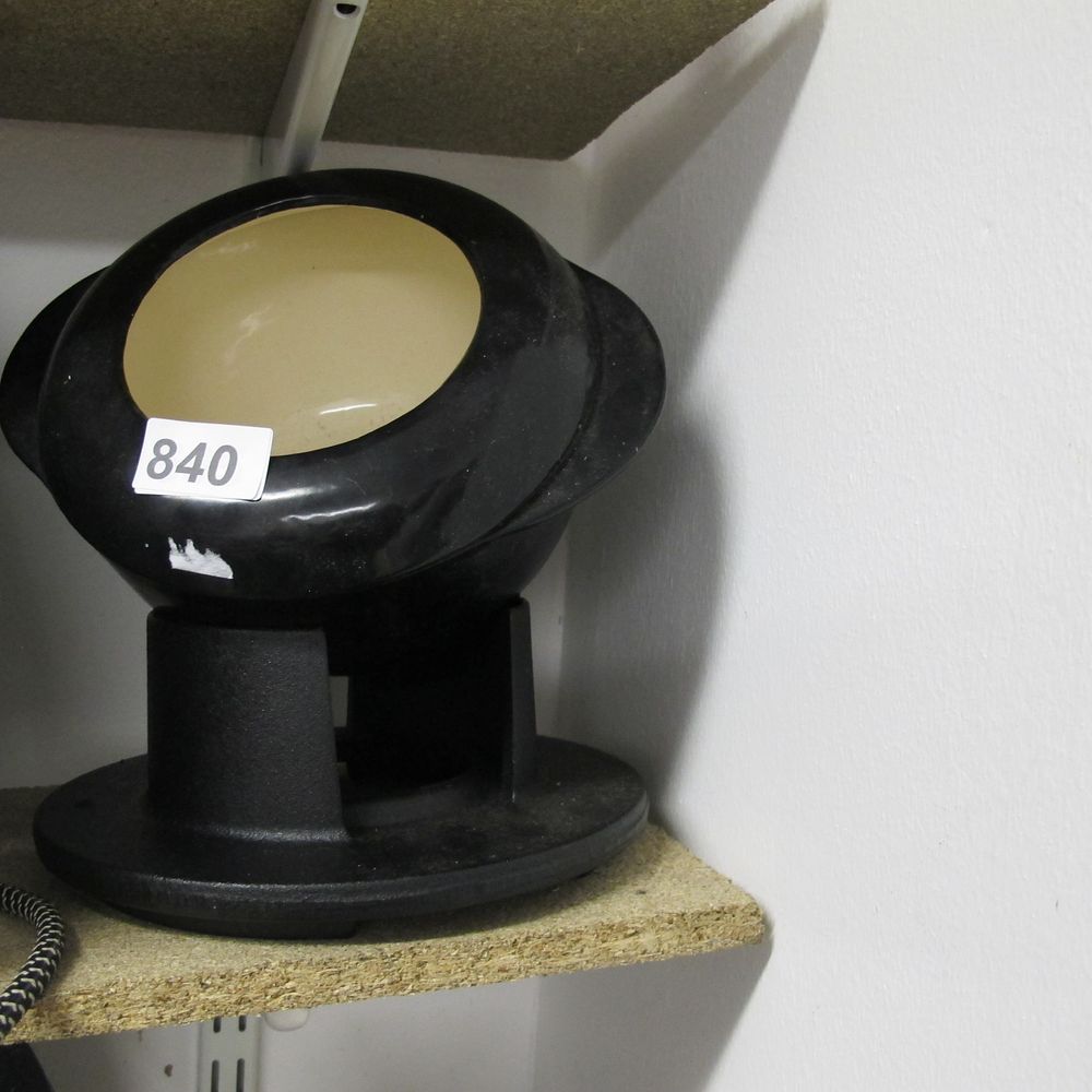 Lot 840: Item 840