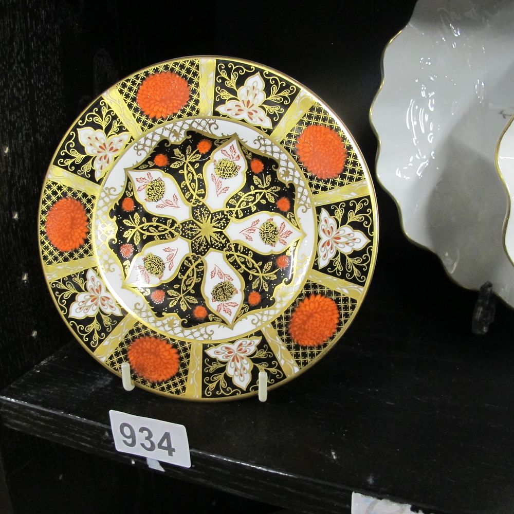 Lot 934: Item 934