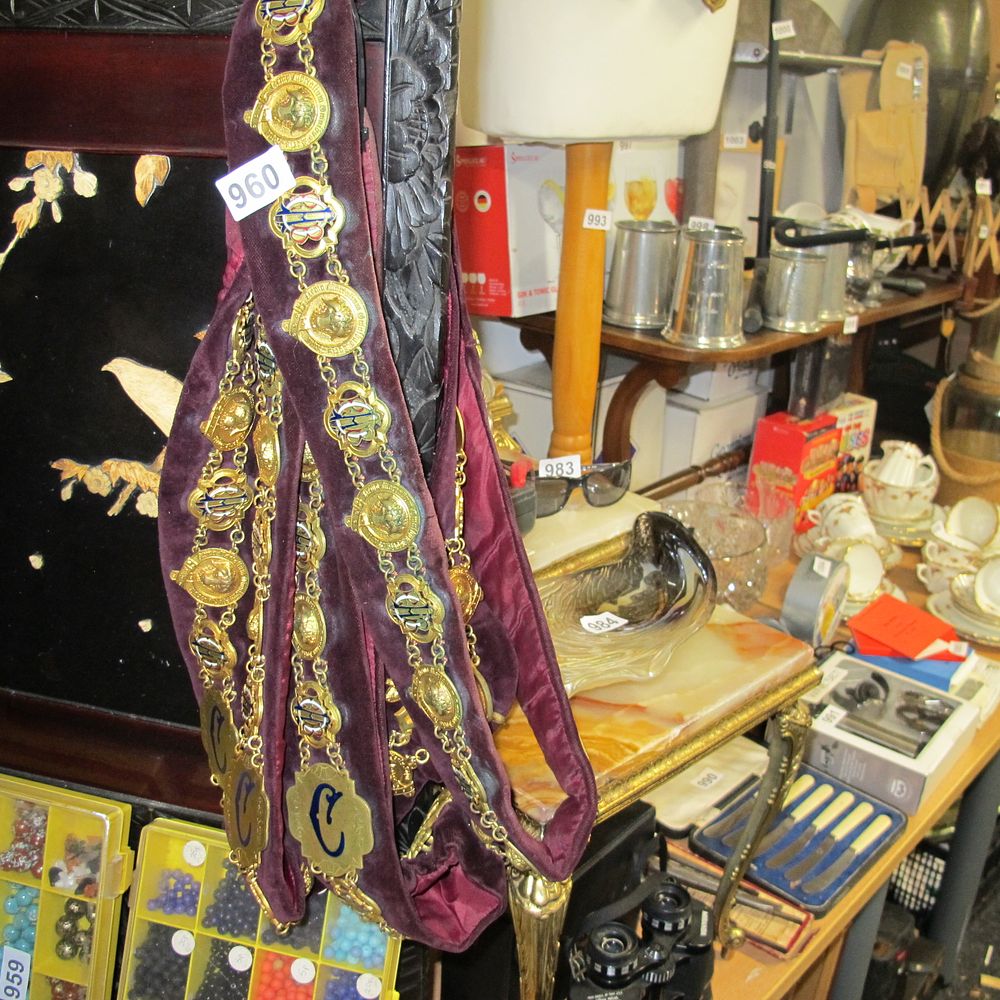 Lot 960: Item 960