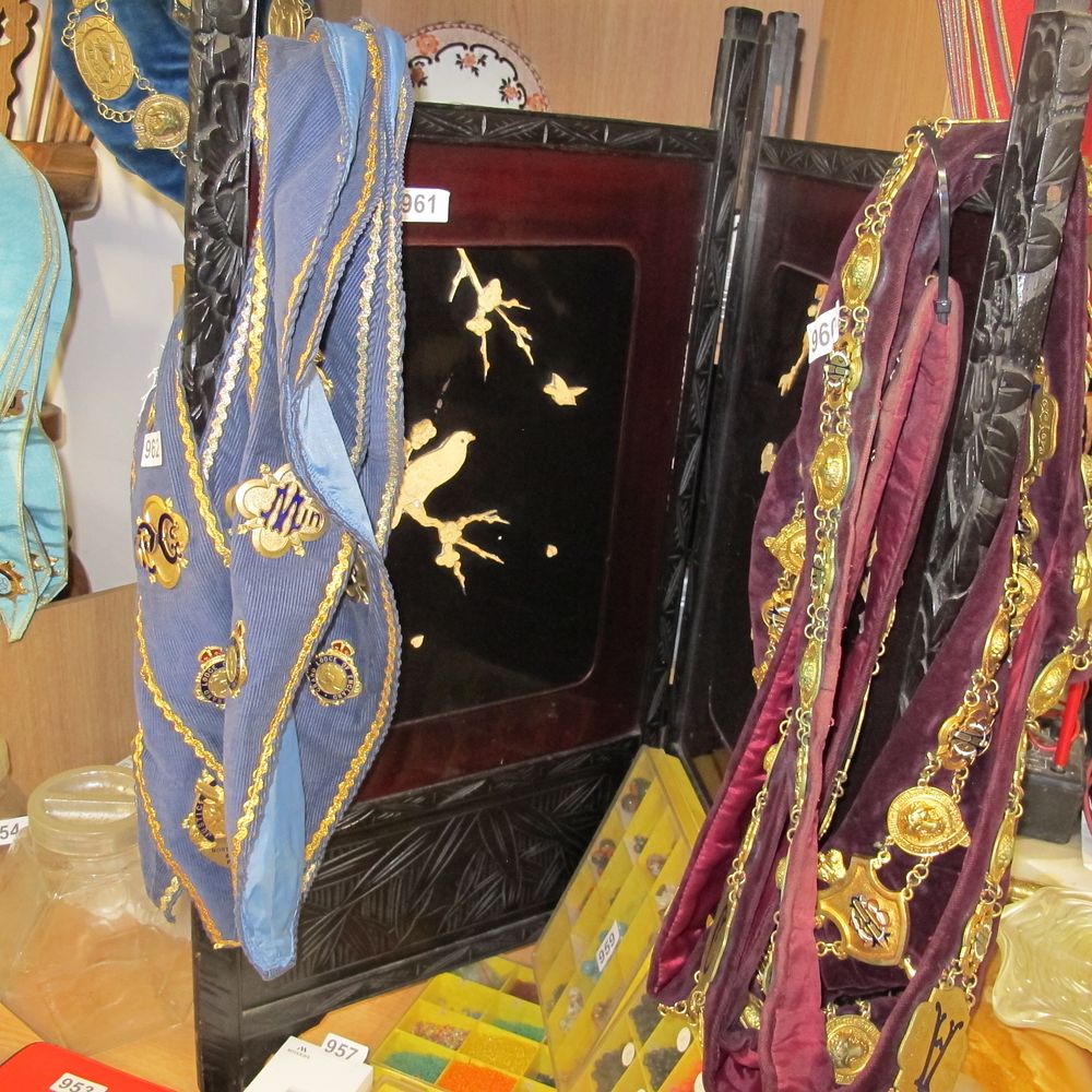 Lot 961: Item 961