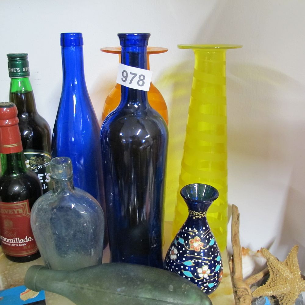 Lot 978: Item 978