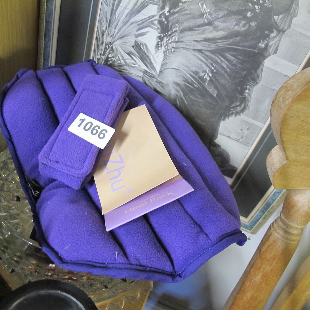 Lot 1066: Item 1066