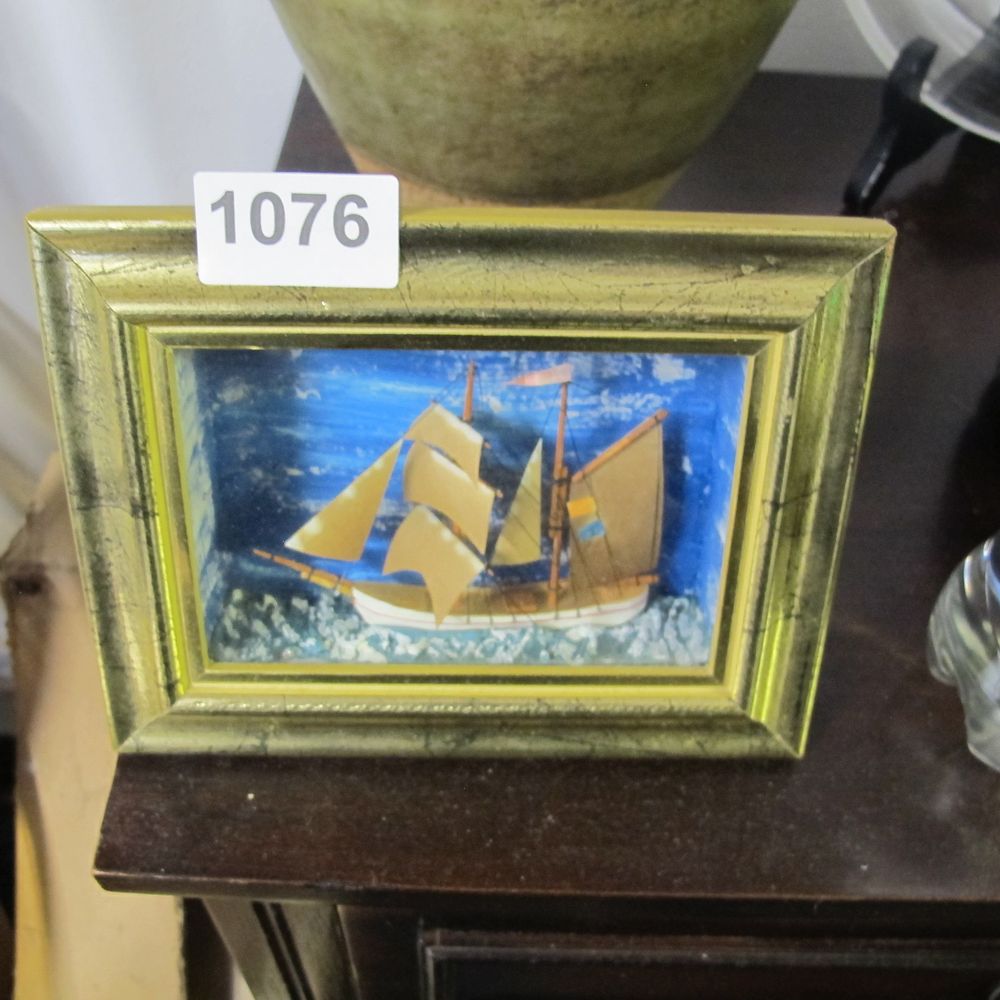 Lot 1076: Item 1076