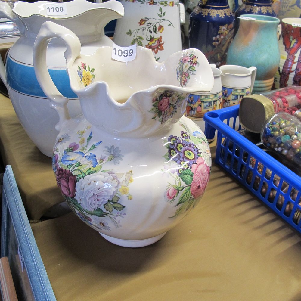 Lot 1099: Item 1099