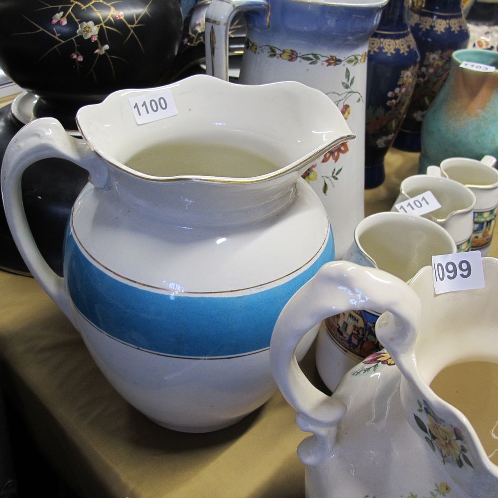 Lot 1100: Item 1100