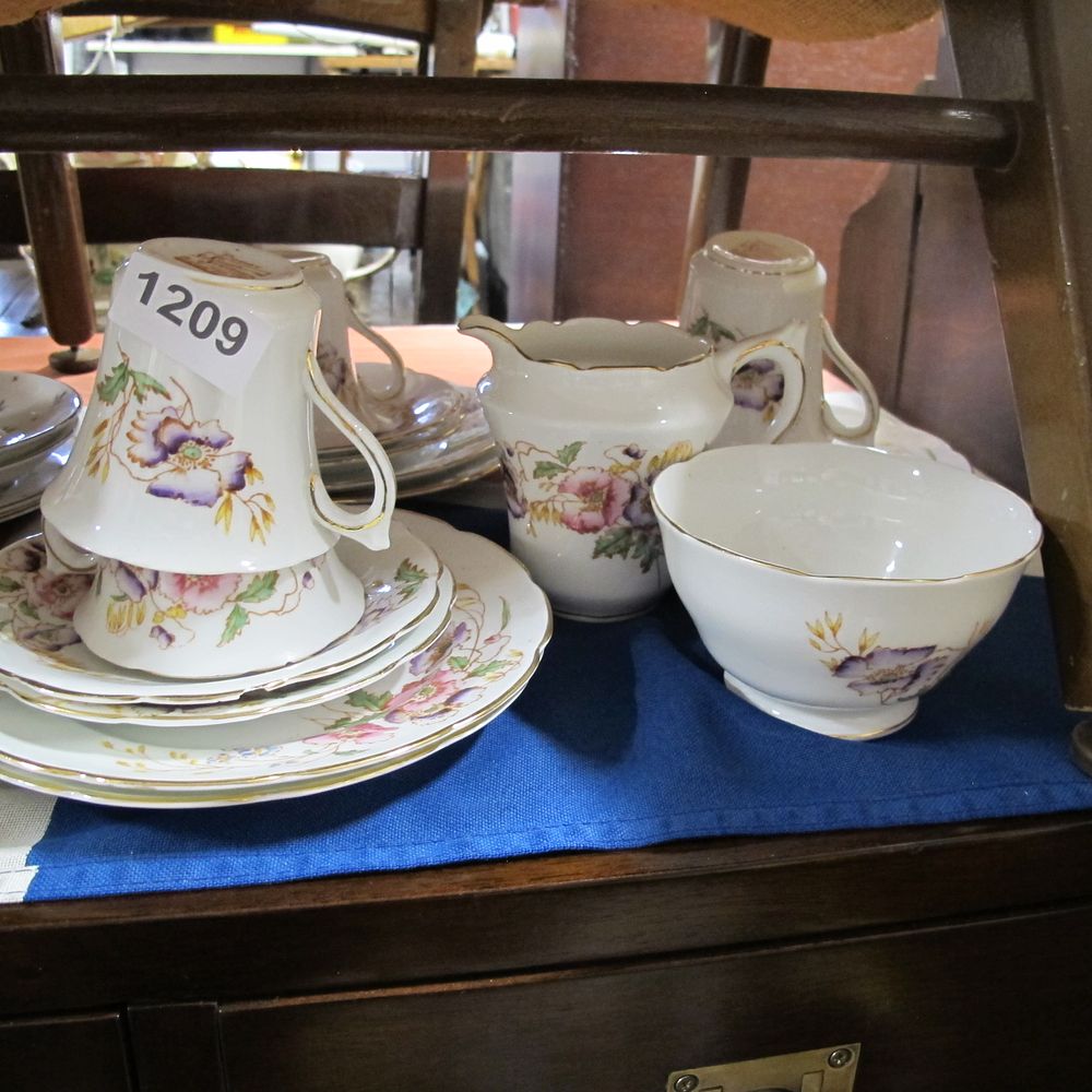 Lot 1209: Item 1209