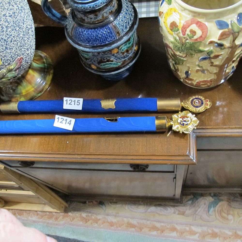 Lot 1215: Item 1215