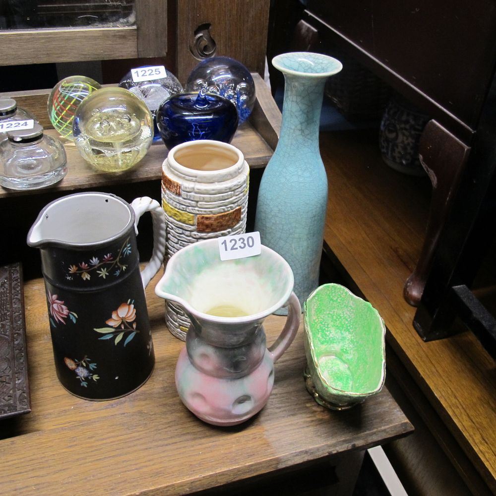 Lot 1230: Item 1230