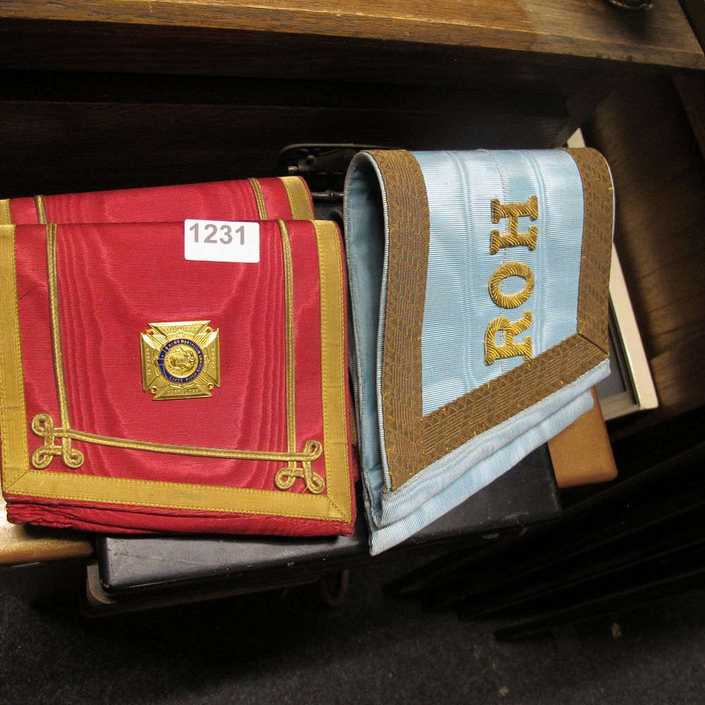 Lot 1231: Item 1231