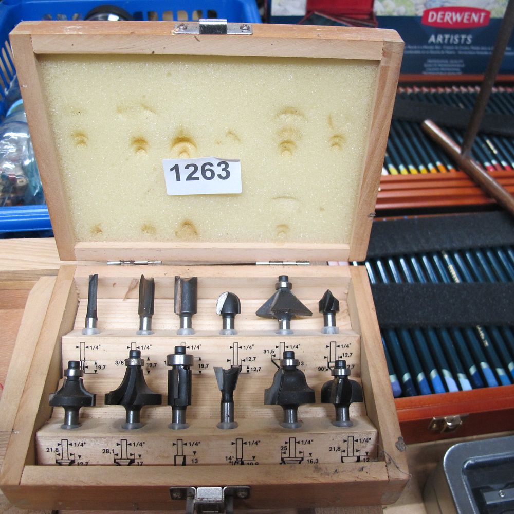 Lot 1263: Item 1263